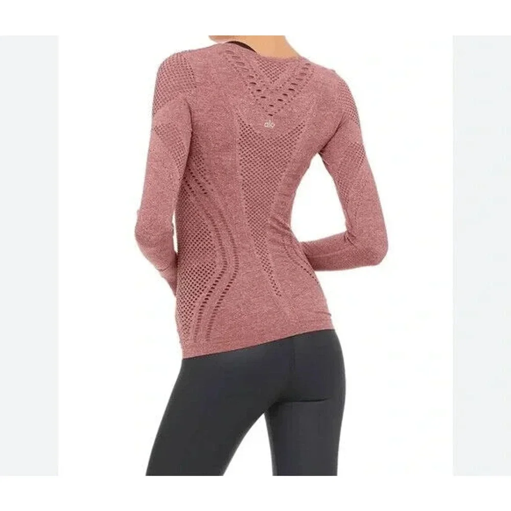 Alo Yoga Lark Seamless Laser Cut Mesh Top Sz Small Long Sleeve Rosewood Stretch
